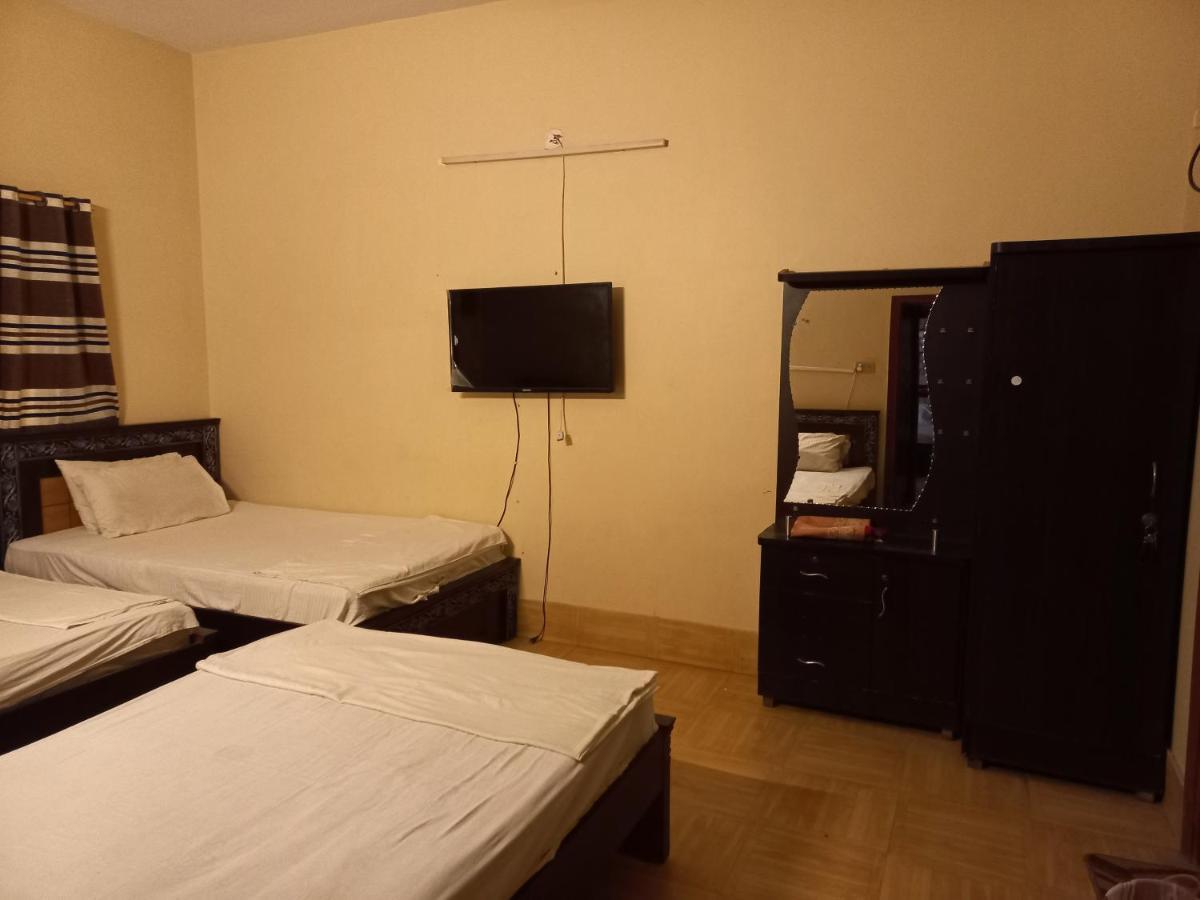 Al Rehman Guest Hous Hotel Hyderabad Exterior photo