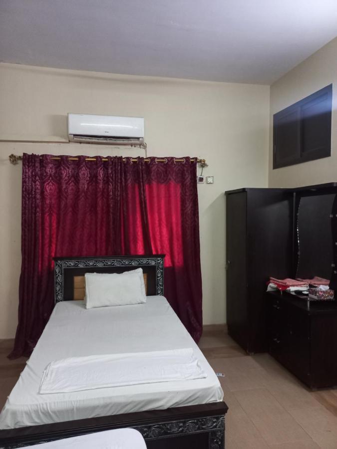 Al Rehman Guest Hous Hotel Hyderabad Exterior photo
